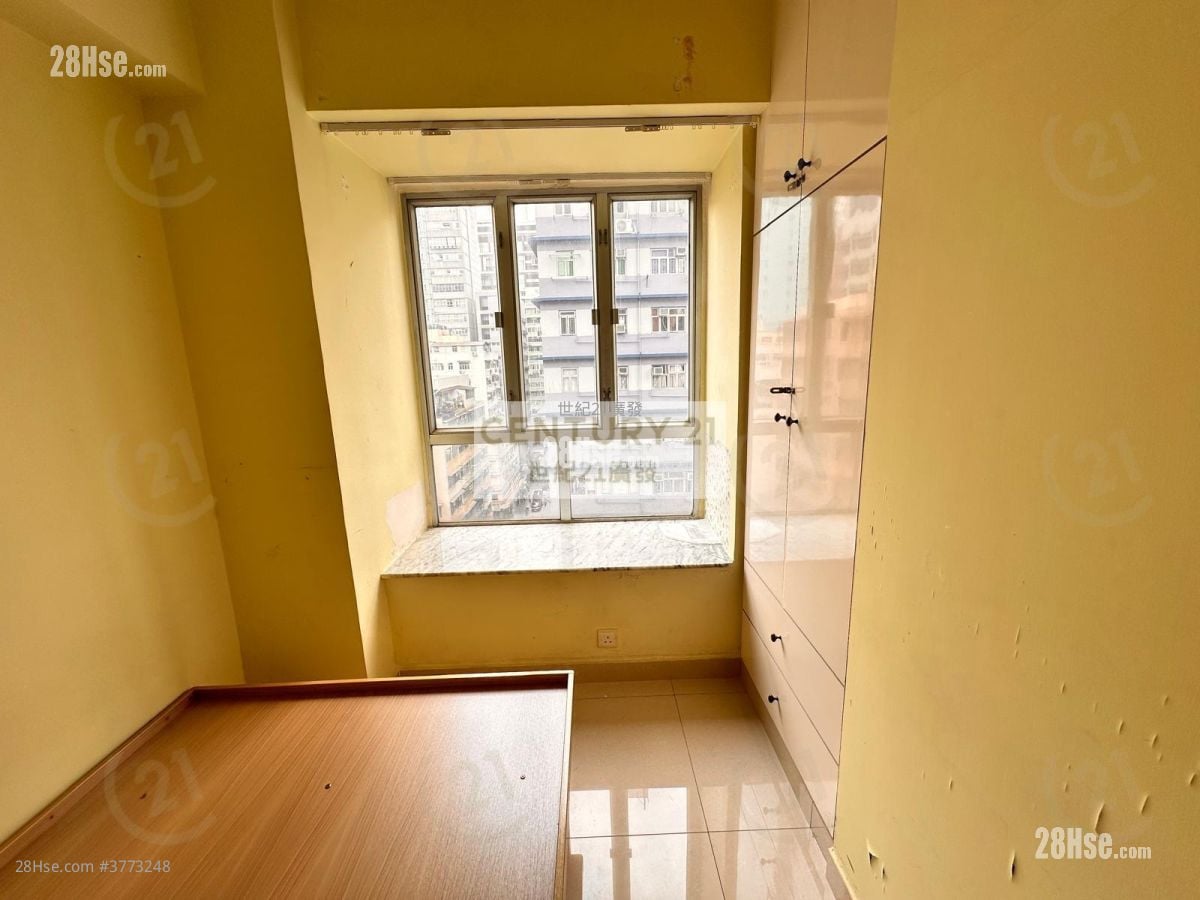 单幢楼房 租盘 2 房 , 1 浴室 354 平方尺