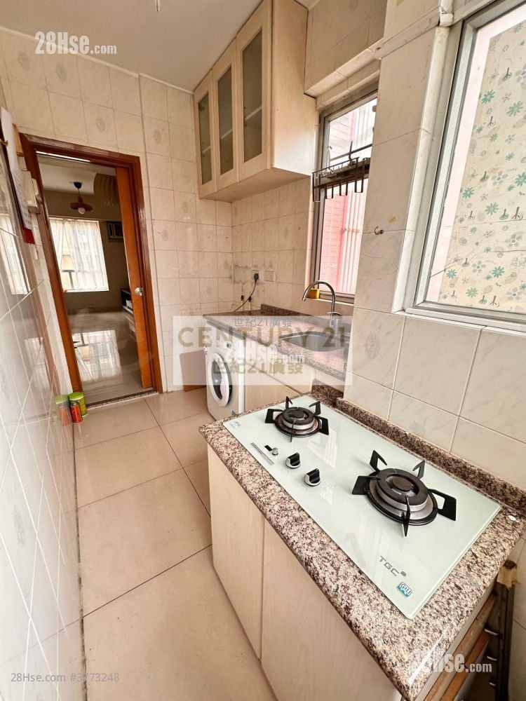 单幢楼房 租盘 2 房 , 1 浴室 354 平方尺