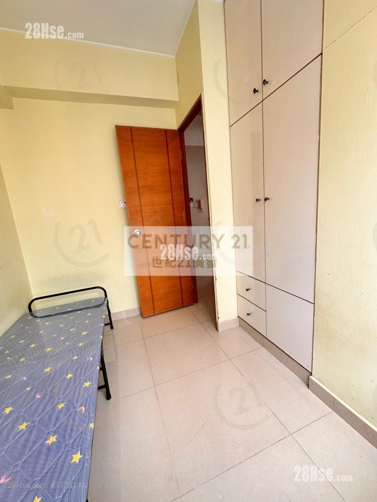 单幢楼房 租盘 2 房 , 1 浴室 354 平方尺