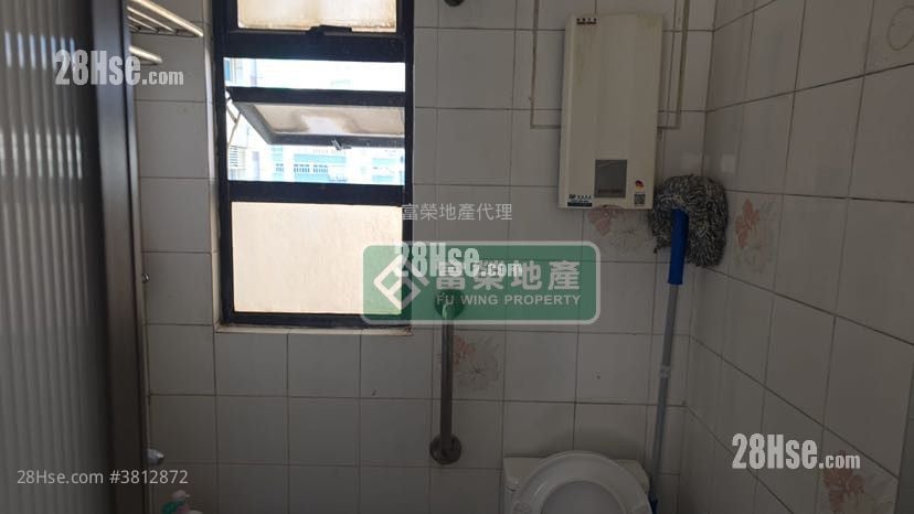 榮裕閣 售盤 3 房 , 1 浴室 405 平方呎