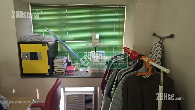 榮裕閣 售盤 3 房 , 1 浴室 405 平方呎