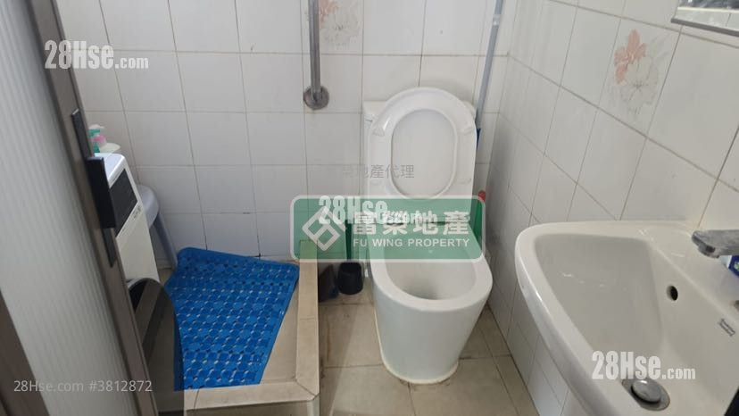 榮裕閣 售盤 3 房 , 1 浴室 405 平方呎