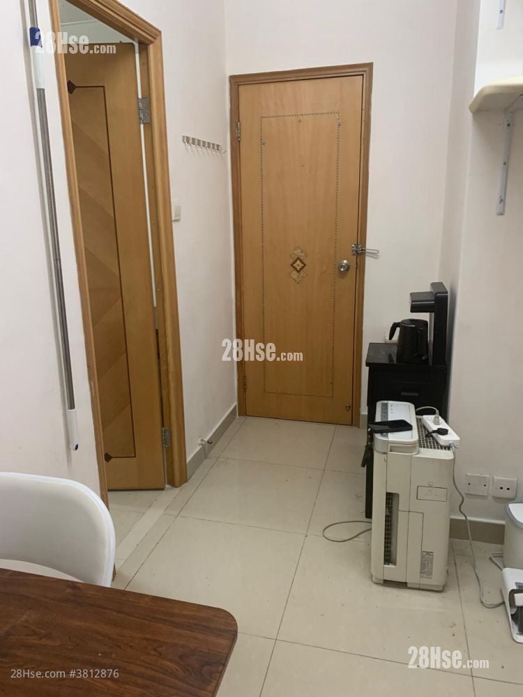 Old Mansion Rental 1 Bedroom , 1 Bathroom 150 ft²