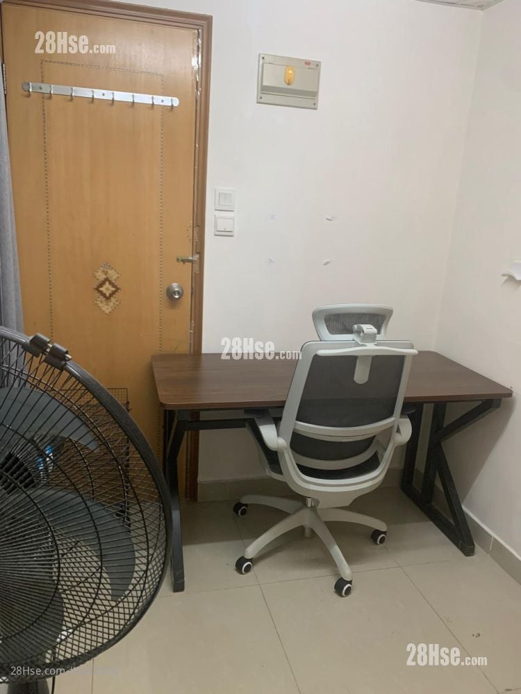 Old Mansion Rental 1 Bedroom , 1 Bathroom 150 ft²