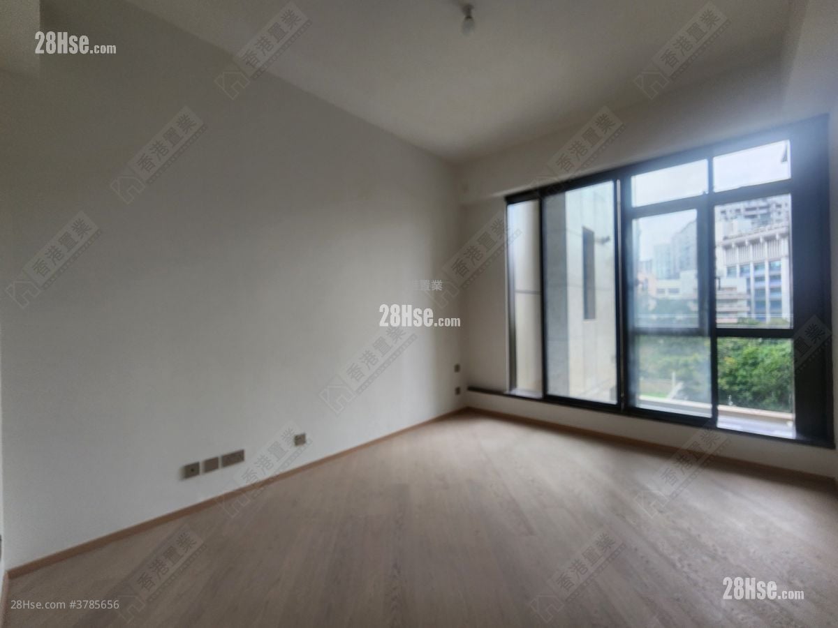 傲玟 租盘 3 房 , 3 浴室 1,264 平方尺