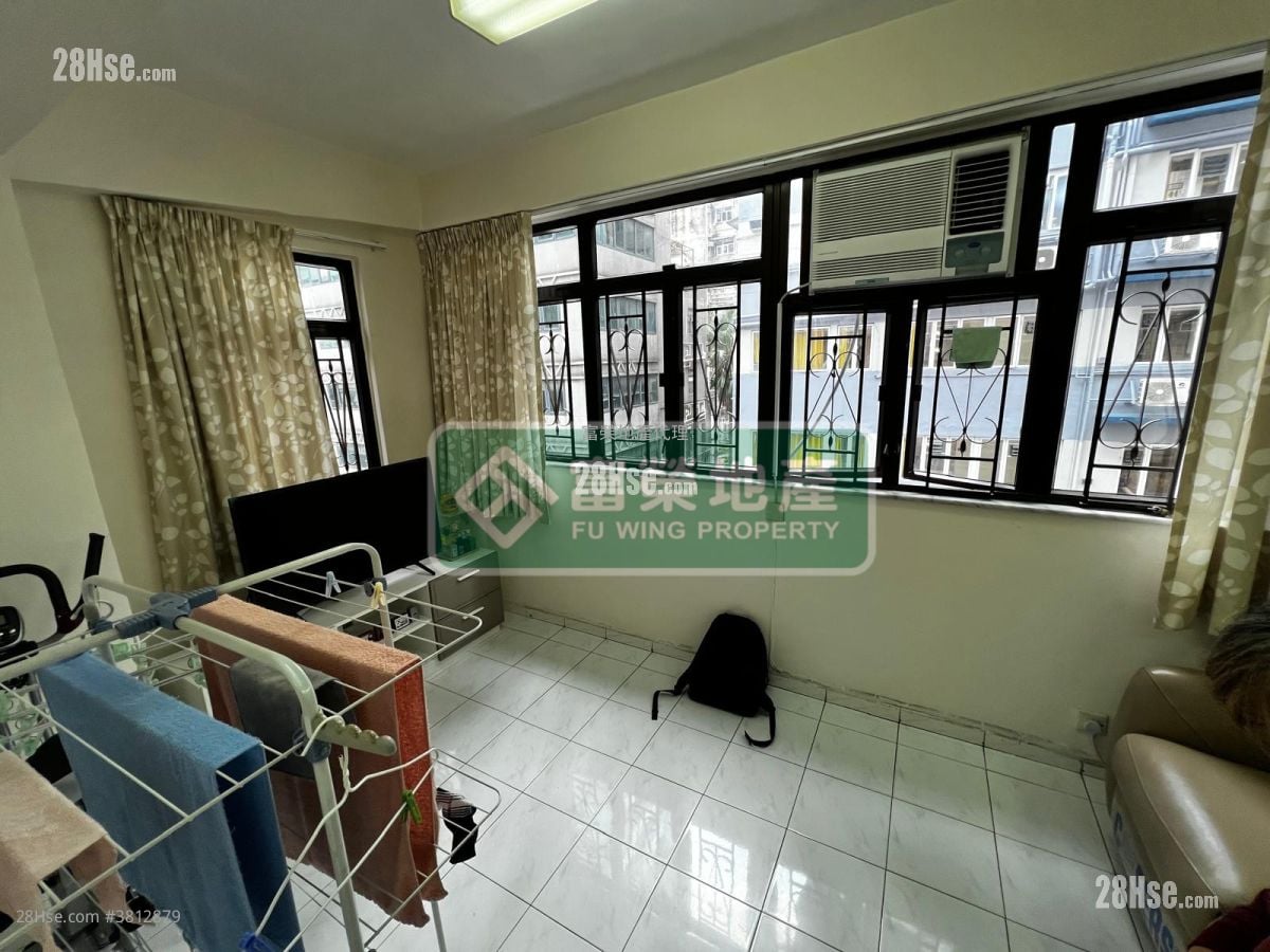 Shanghai Building Sell 2 Bedrooms , 1 Bathroom 497 ft²