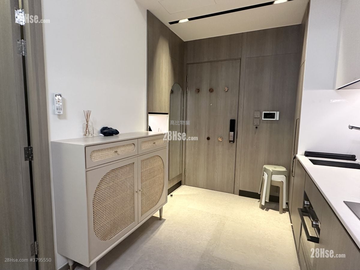 Kennedy 38 Rental 1 Bedroom , 1 Bathroom 299 ft²