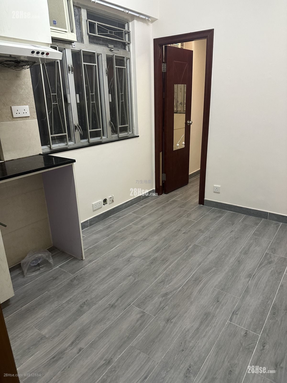 Kiu Yip Mansion Rental 1 Bedroom , 1 Bathroom 180 ft²