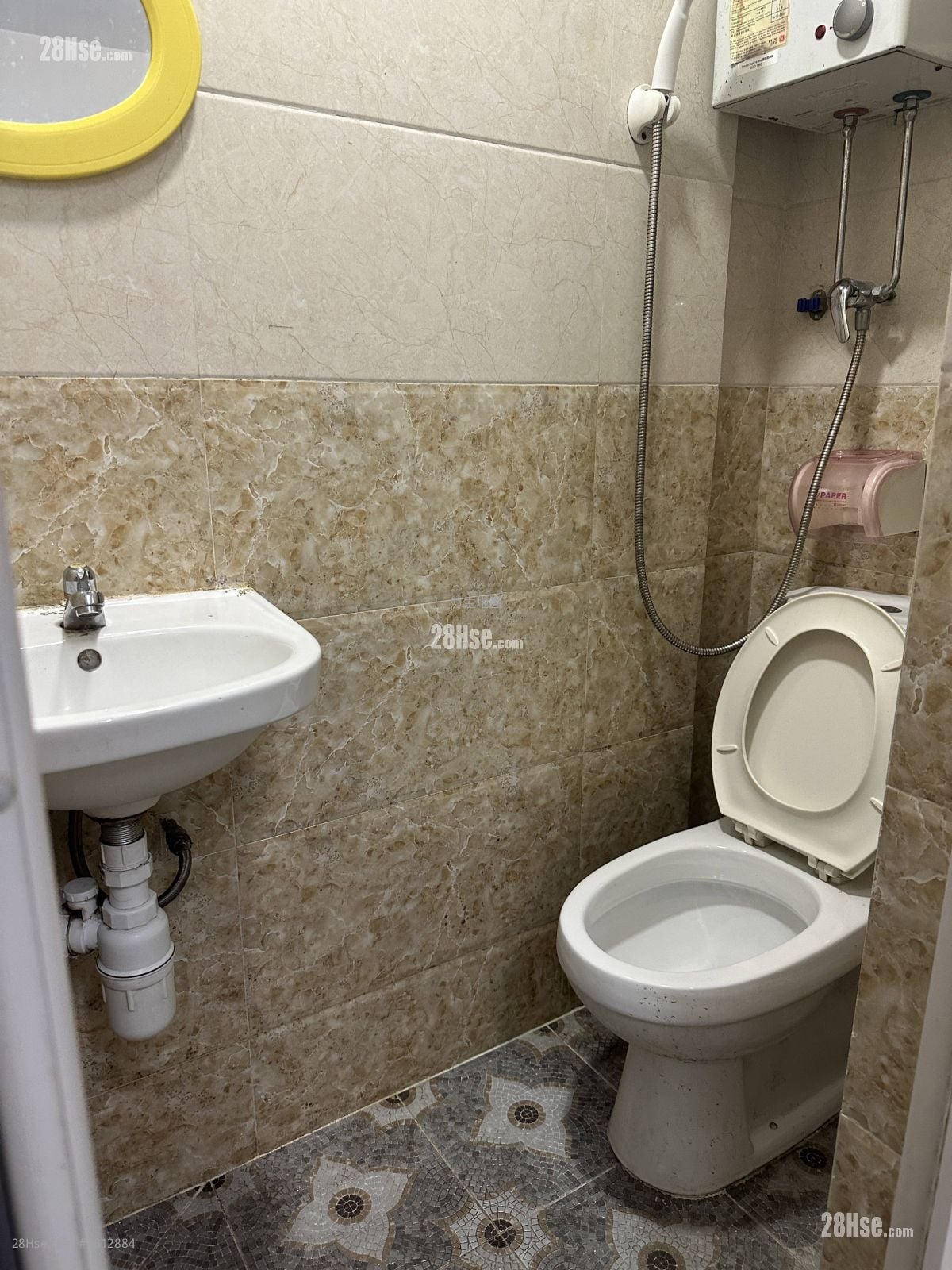 Kiu Yip Mansion Rental 1 Bedroom , 1 Bathroom 180 ft²