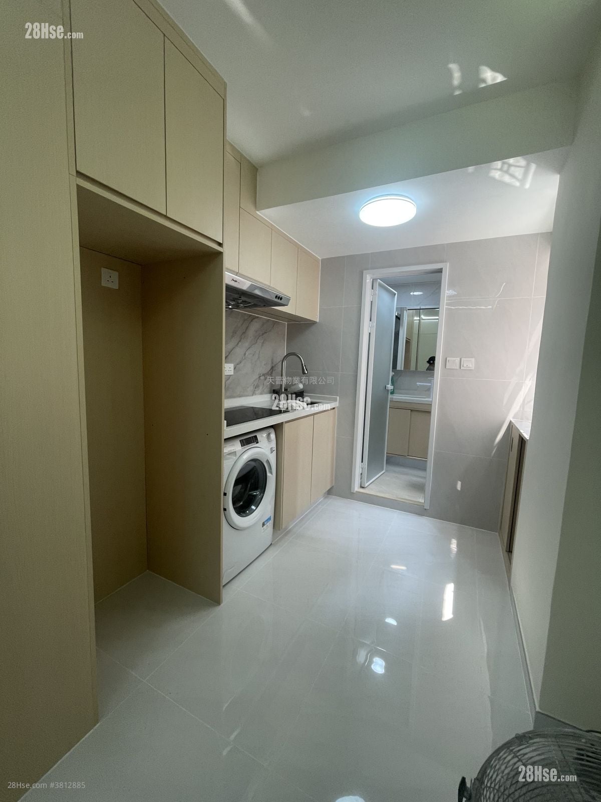 Kin On Mansion Sell 1 Bathroom 319 ft²