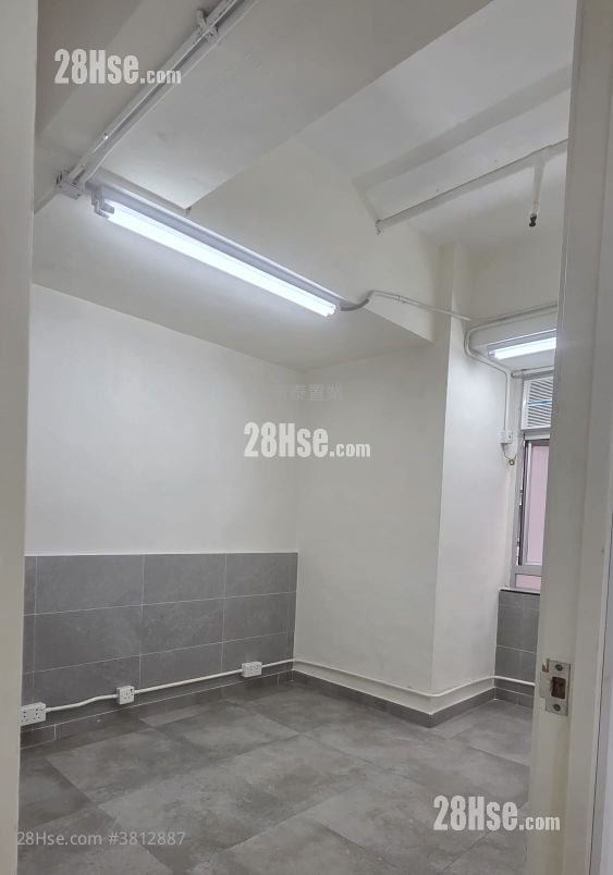 Merit Industrial Centre Sell 1 Toilet