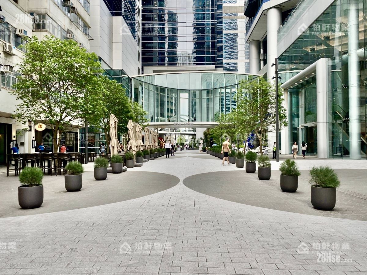 Hoi Kwong Court Sell 2 Bedrooms , 1 Bathroom 421 ft²