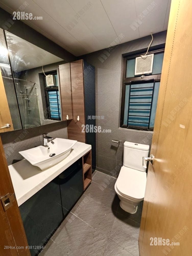 Grand Horizon Sell 2 Bedrooms , 1 Bathroom 487 ft²