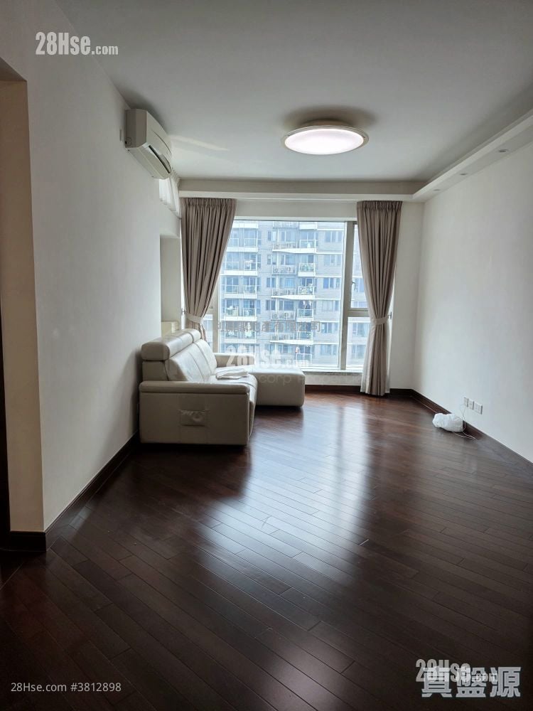 逸珑湾 租盘 3 房 , 2 浴室 890 平方尺