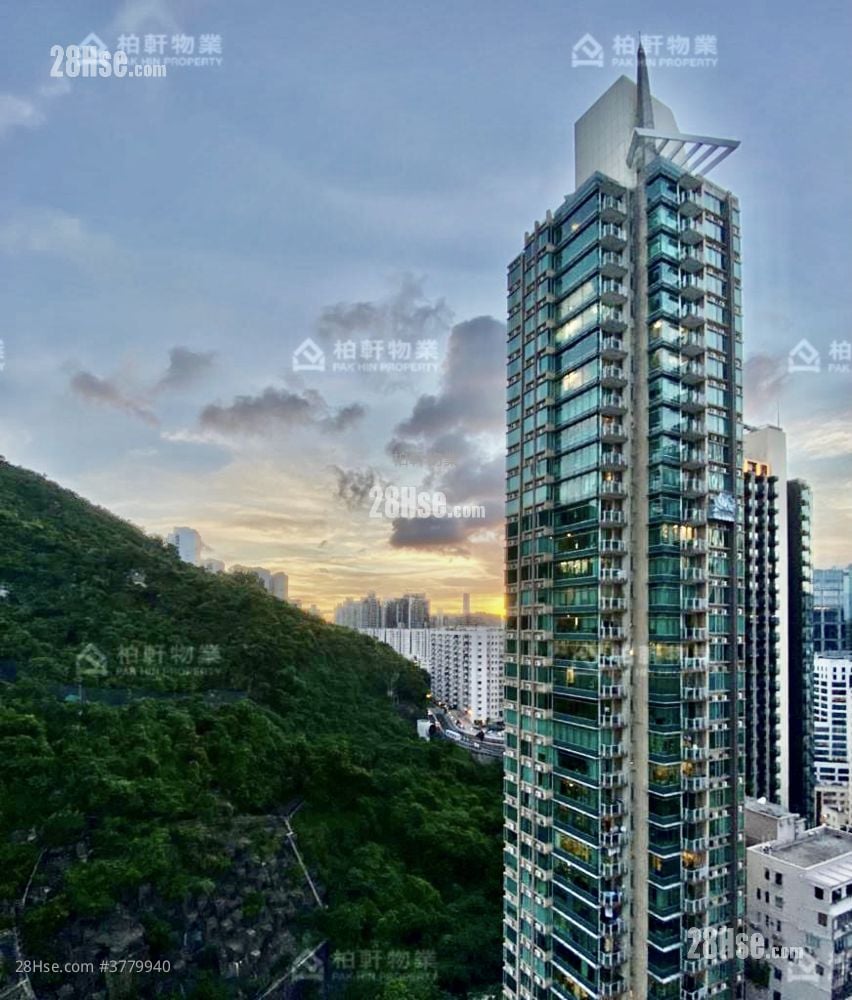 Casa 880 售盘 3 房 , 2 浴室 832 平方尺