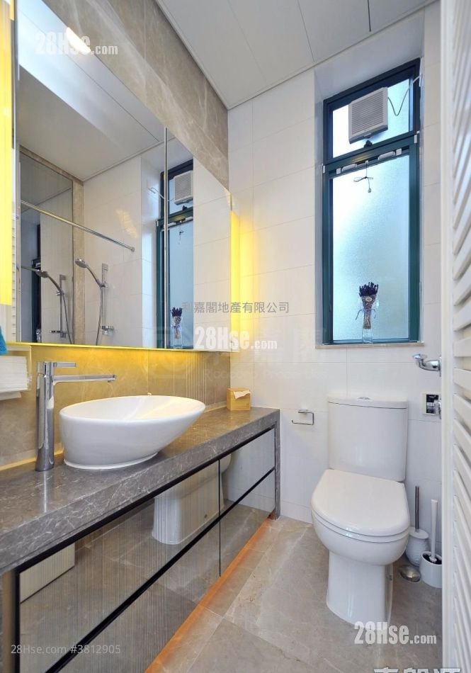 岚山 售盘 3 房 , 3 浴室 877 平方尺