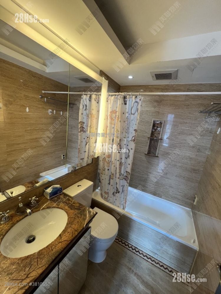 御龙山 售盘 3 房 1,016 平方尺