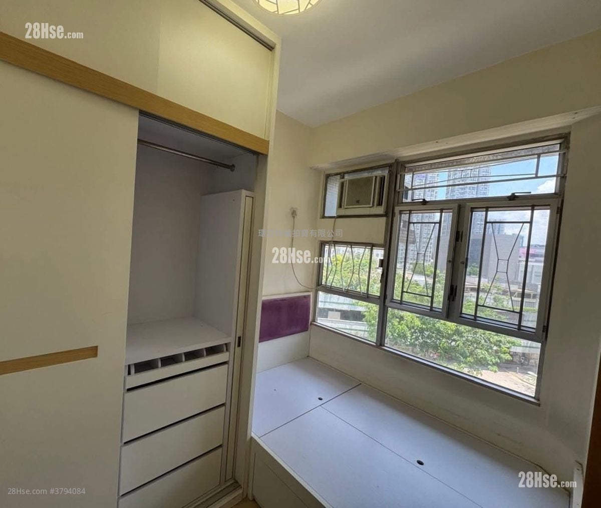 八号花园 售盘 1 房 , 1 浴室 333 平方尺