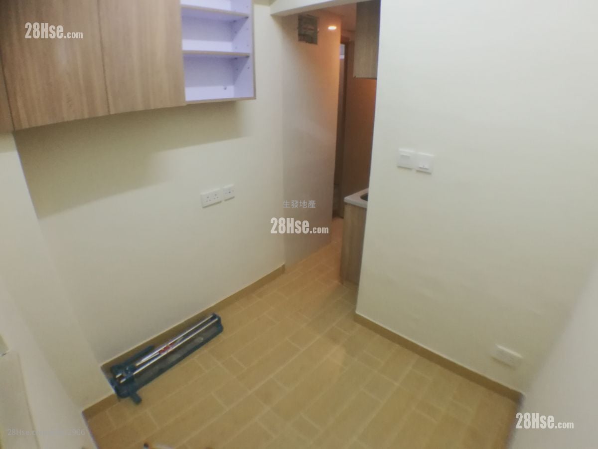 百乐大楼 售盘 3 房 , 3 浴室 379 平方尺