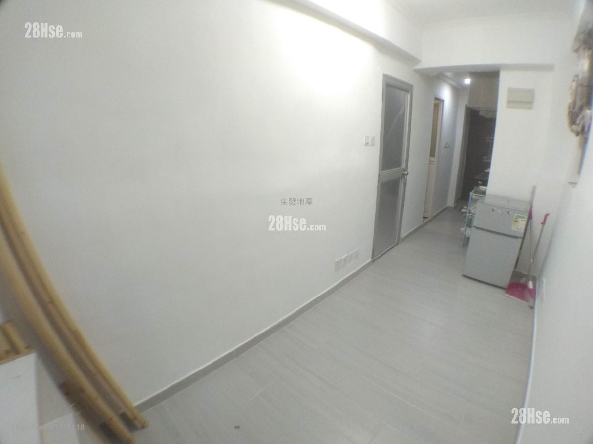 新蒲崗 景福街 唐樓 Rental Studio , 1 Bathroom 130 ft²