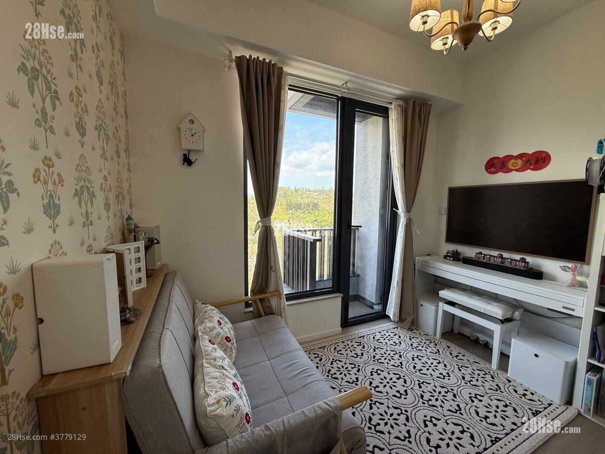 OMA by the Sea 售盘 1 房 , 1 浴室 351 平方尺