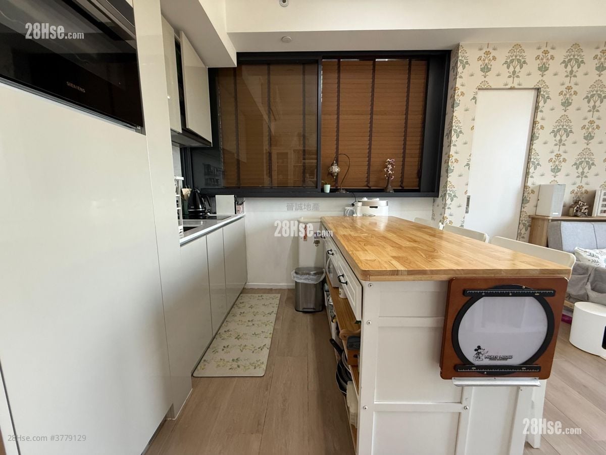 OMA by the Sea 售盘 1 房 , 1 浴室 351 平方尺