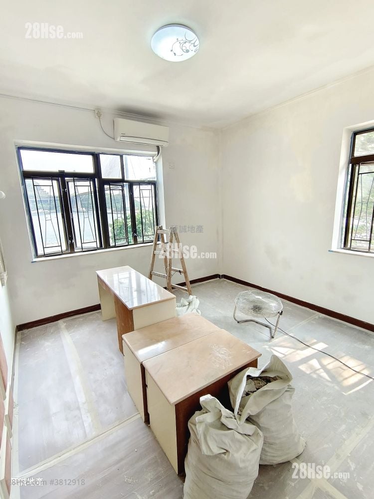 汀九别墅 租盘 3 房 , 2 浴室 1,074 平方尺