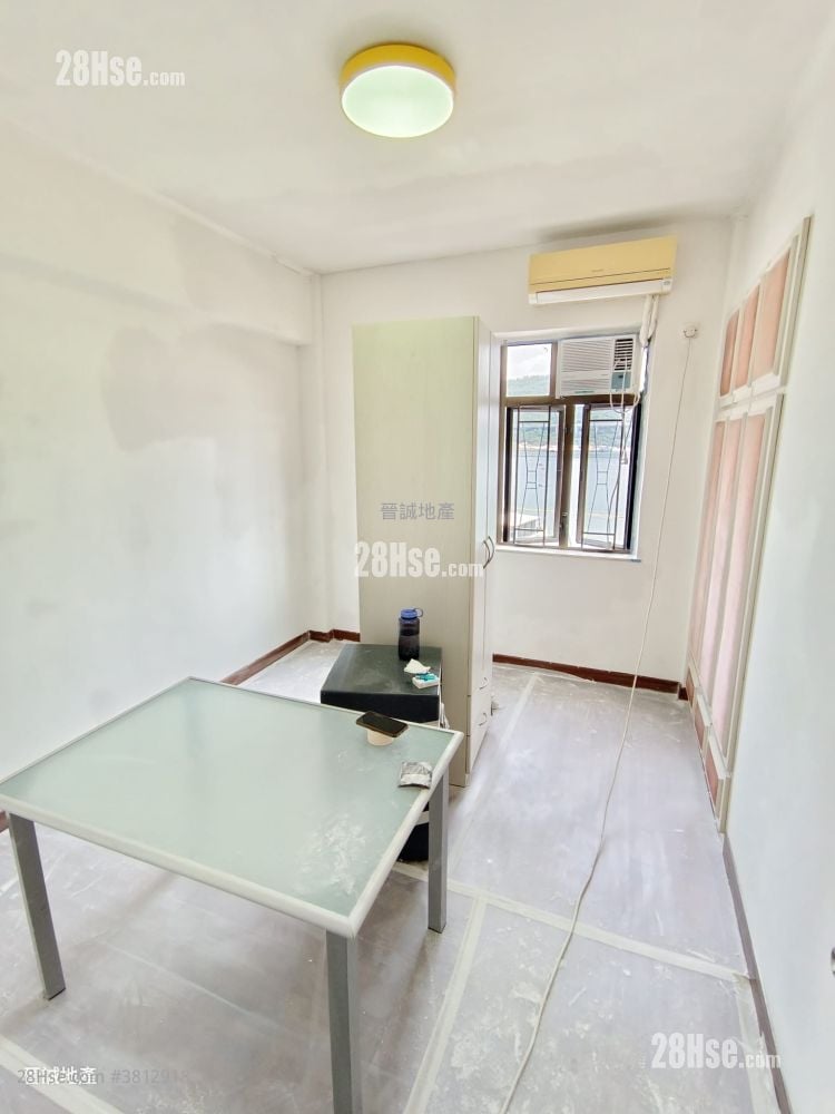 汀九别墅 租盘 3 房 , 2 浴室 1,074 平方尺