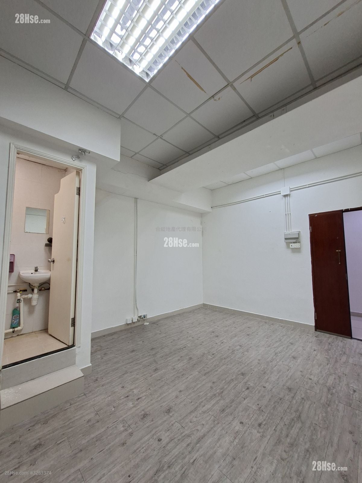 巧明工厂大厦 租盘 5+ 房 , 5+ 厕所