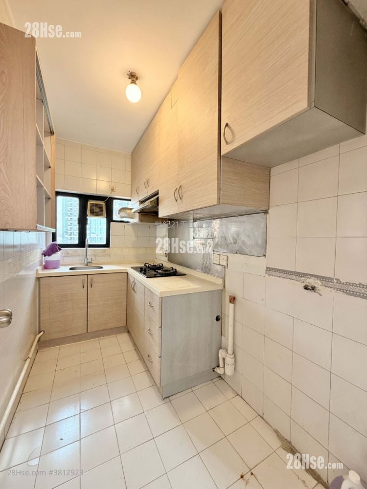 香港黄金海岸 售盘 3 房 , 1 浴室 685 平方尺