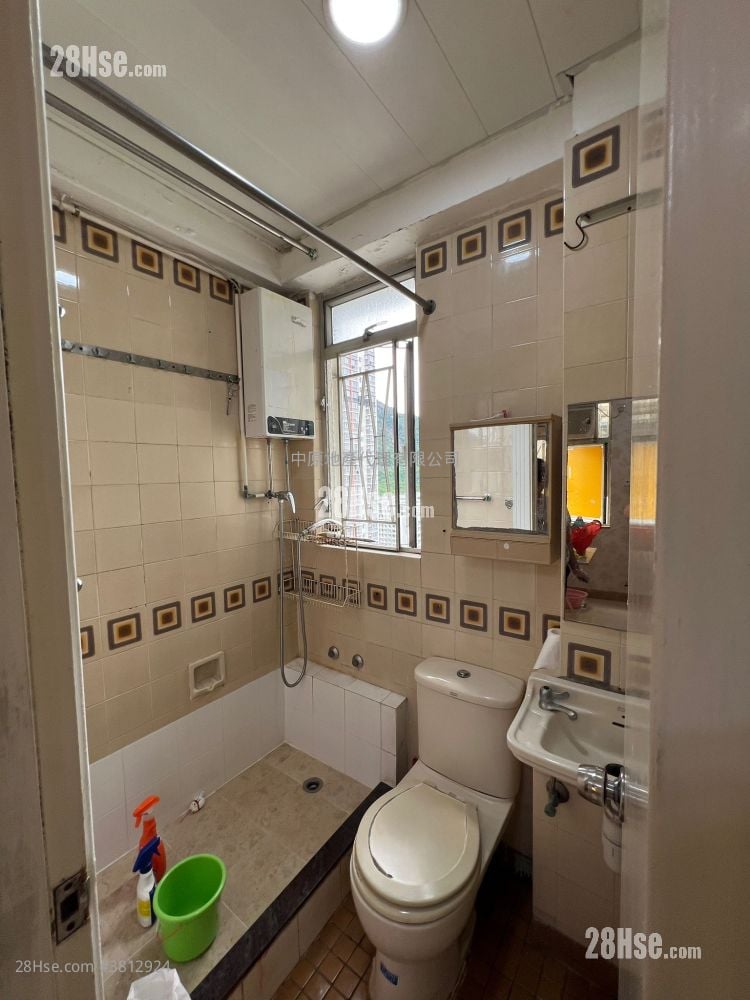 万宝大厦 租盘 2 房 , 1 浴室 263 平方尺