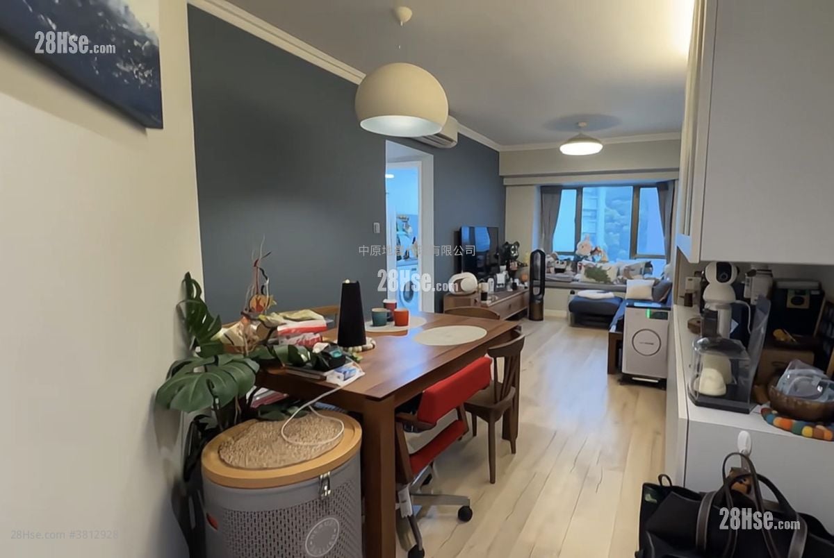 韵涛居 售盘 3 房 555 平方尺