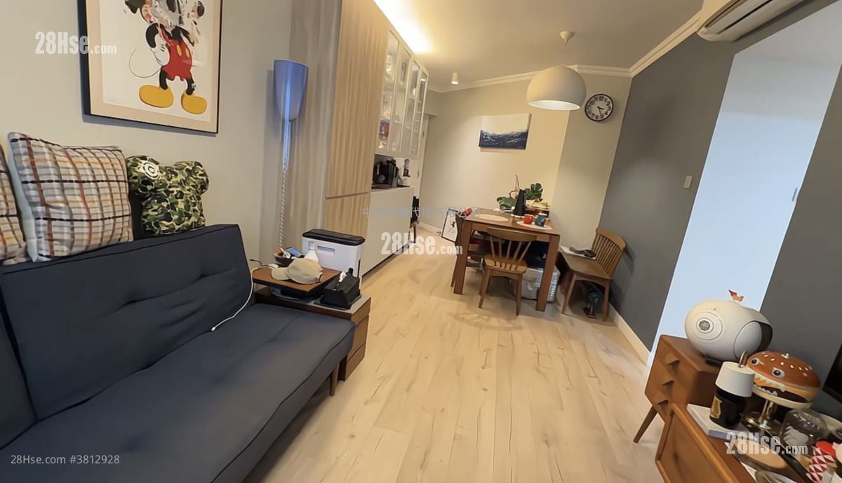 韵涛居 售盘 3 房 555 平方尺