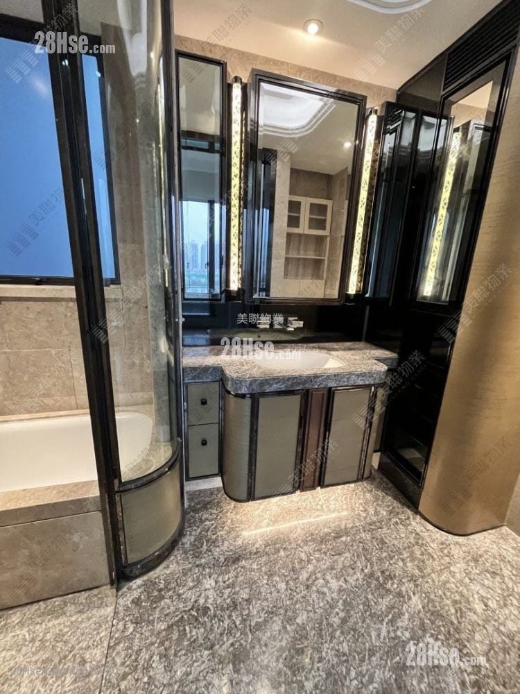 浴室: 高尔夫御苑 租盘 3 房 , 3 浴室 967 平方尺