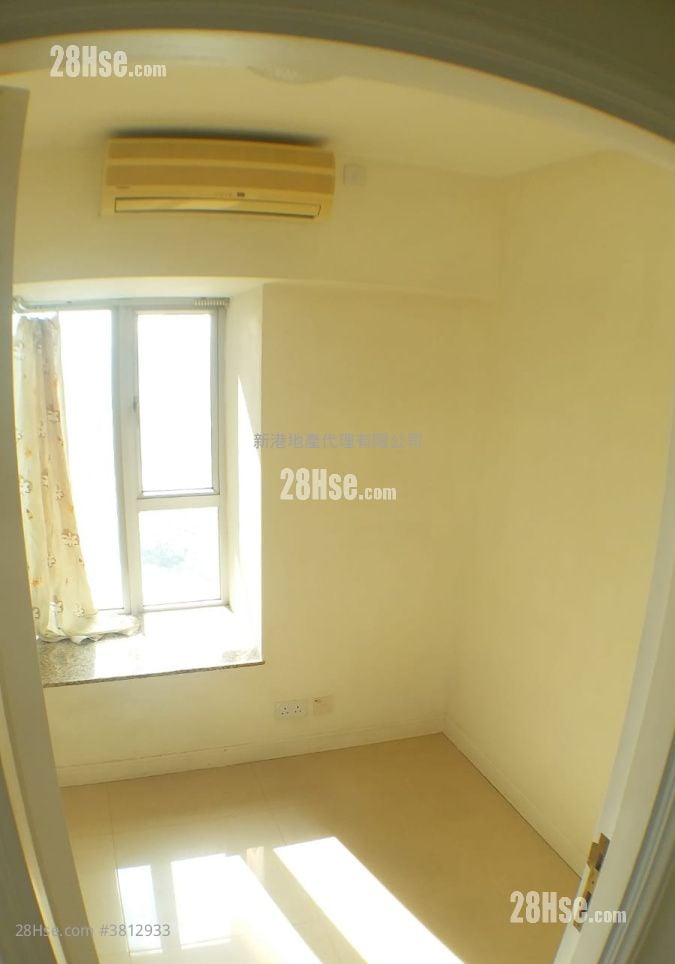 Sky Tower Sell 2 Bedrooms , 1 Bathroom 452 ft²