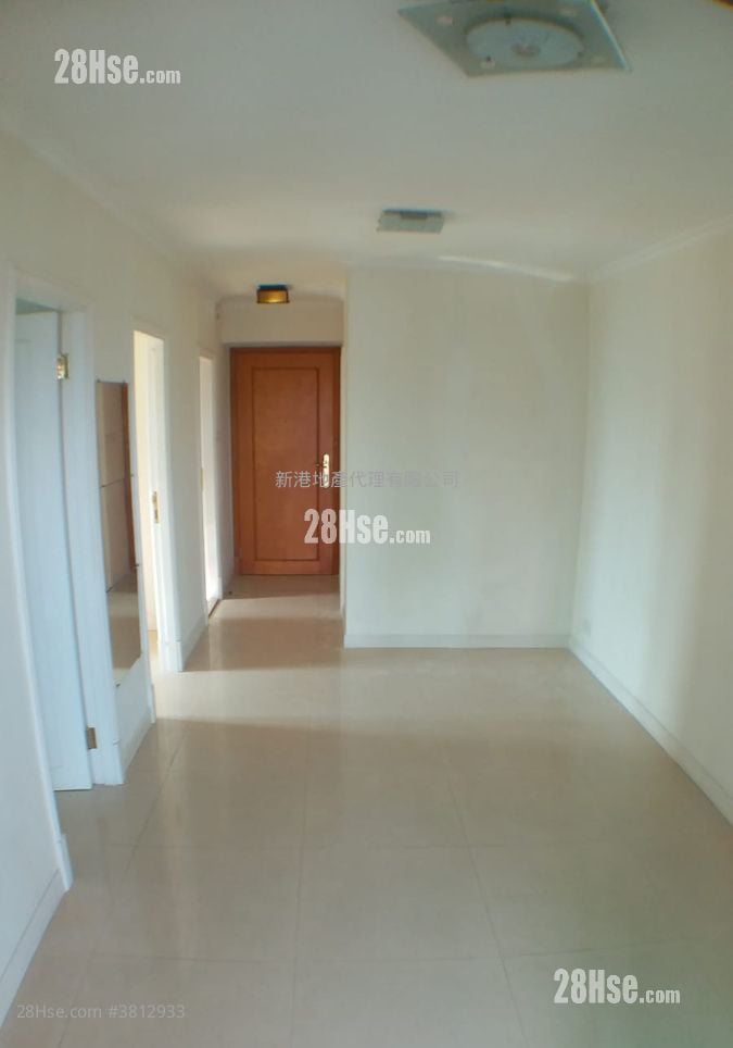 Sky Tower Sell 2 Bedrooms , 1 Bathroom 452 ft²