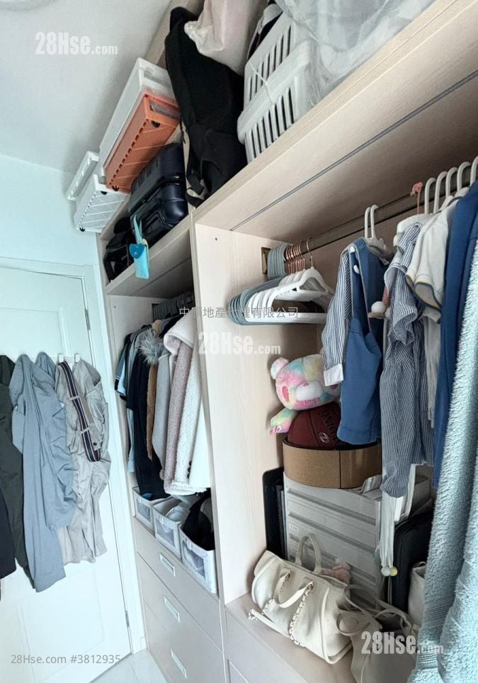 环宇海湾 售盘 3 房 , 2 浴室 758 平方尺