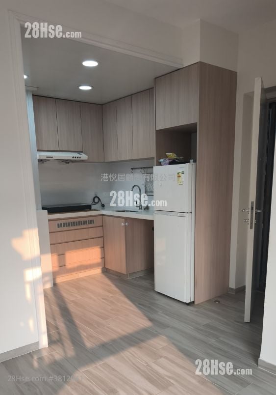 Tuen Mun Town Plaza Rental 2 Bedrooms 337 ft²