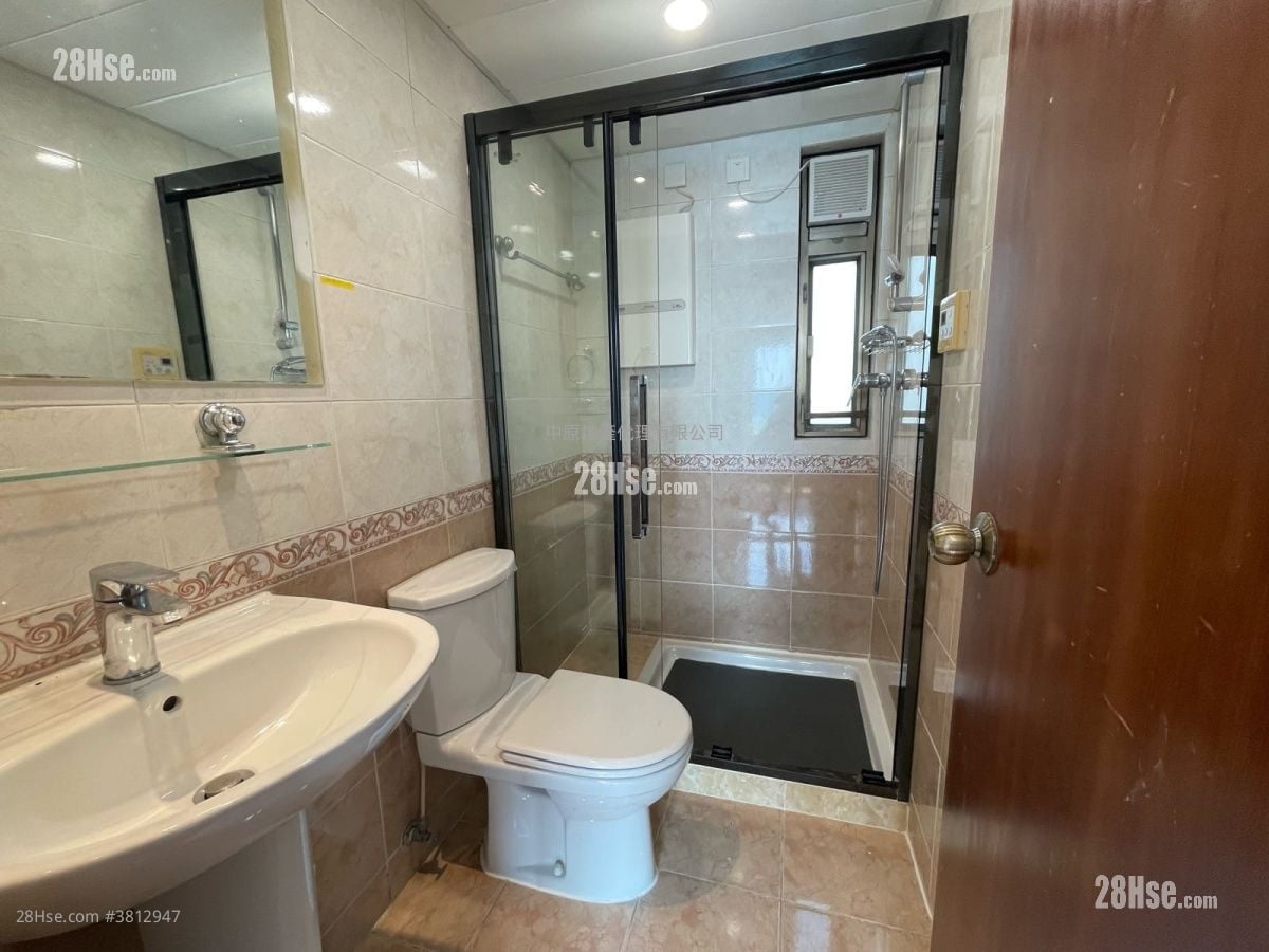 Serenade Cove Rental 3 Bedrooms , 2 Bathrooms 644 ft²