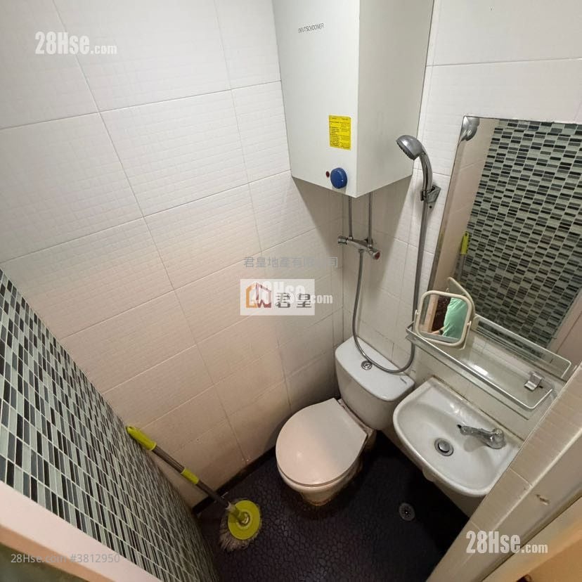 Lee Wah Building Rental 1 Bedroom , 1 Bathroom 120 ft²