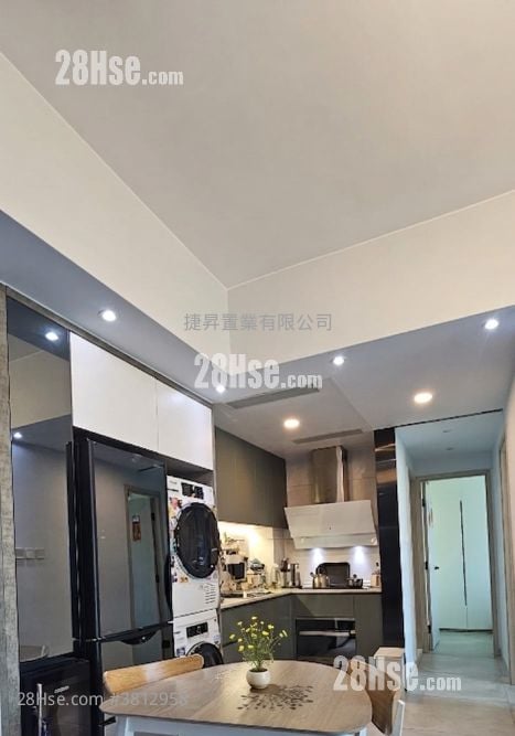 半岛豪庭 售盘 2 房 , 1 浴室 592 平方尺