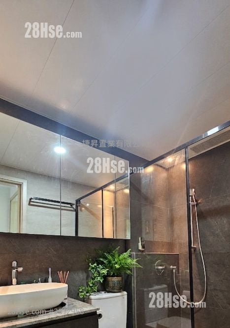 半岛豪庭 售盘 2 房 , 1 浴室 592 平方尺