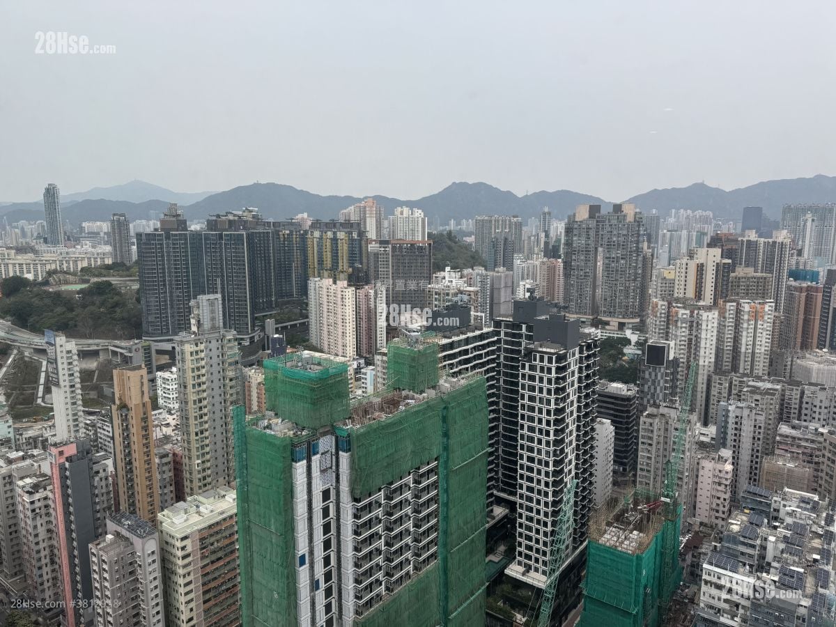 半岛豪庭 售盘 2 房 , 1 浴室 592 平方尺