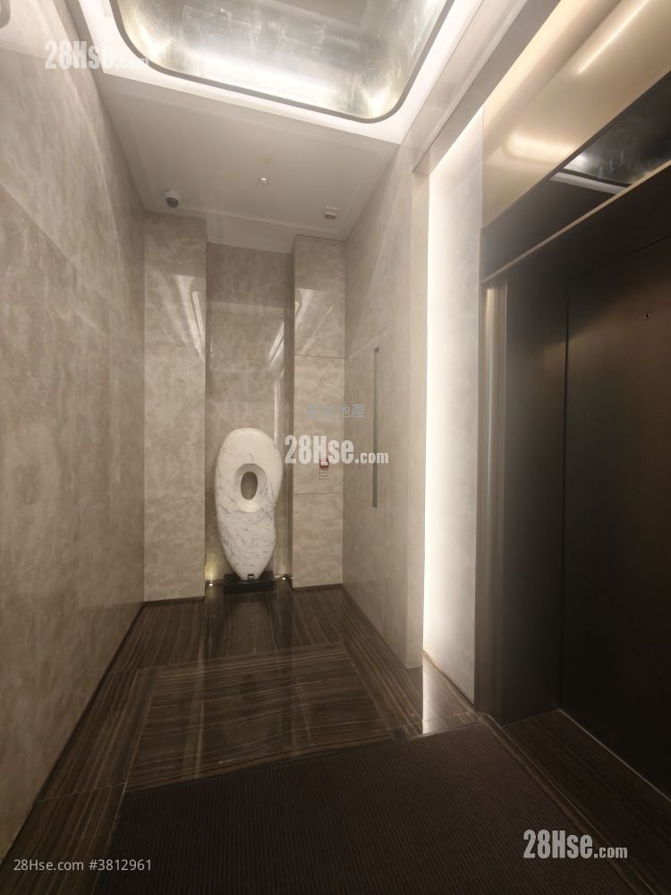 Paxton Rental 2 Bedrooms , 3 Bathrooms 935 ft²