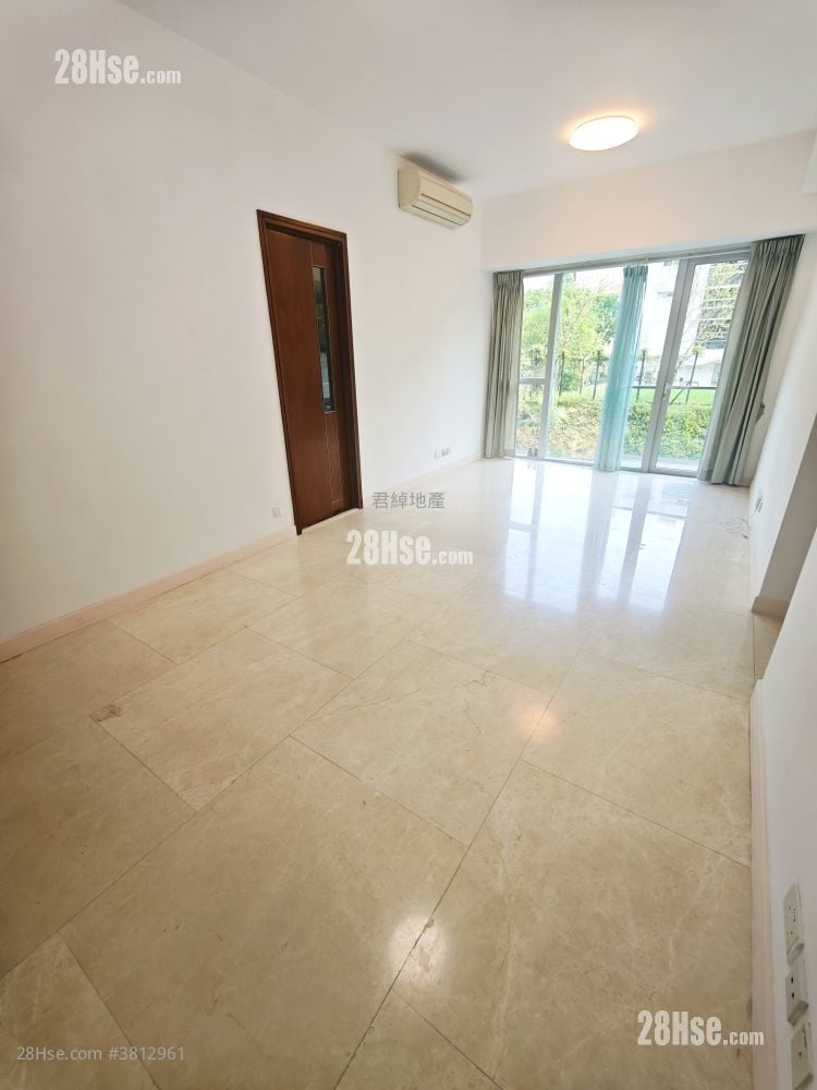 Paxton Rental 2 Bedrooms , 3 Bathrooms 935 ft²