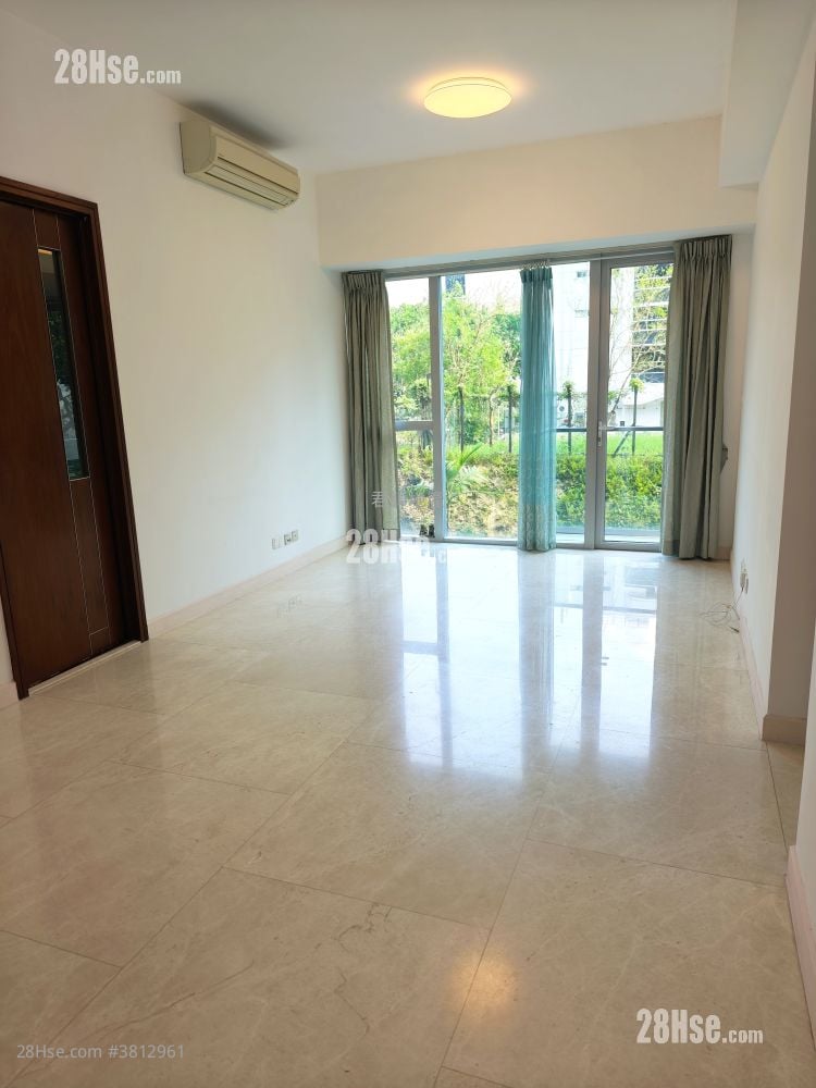 Paxton Rental 2 Bedrooms , 3 Bathrooms 935 ft²