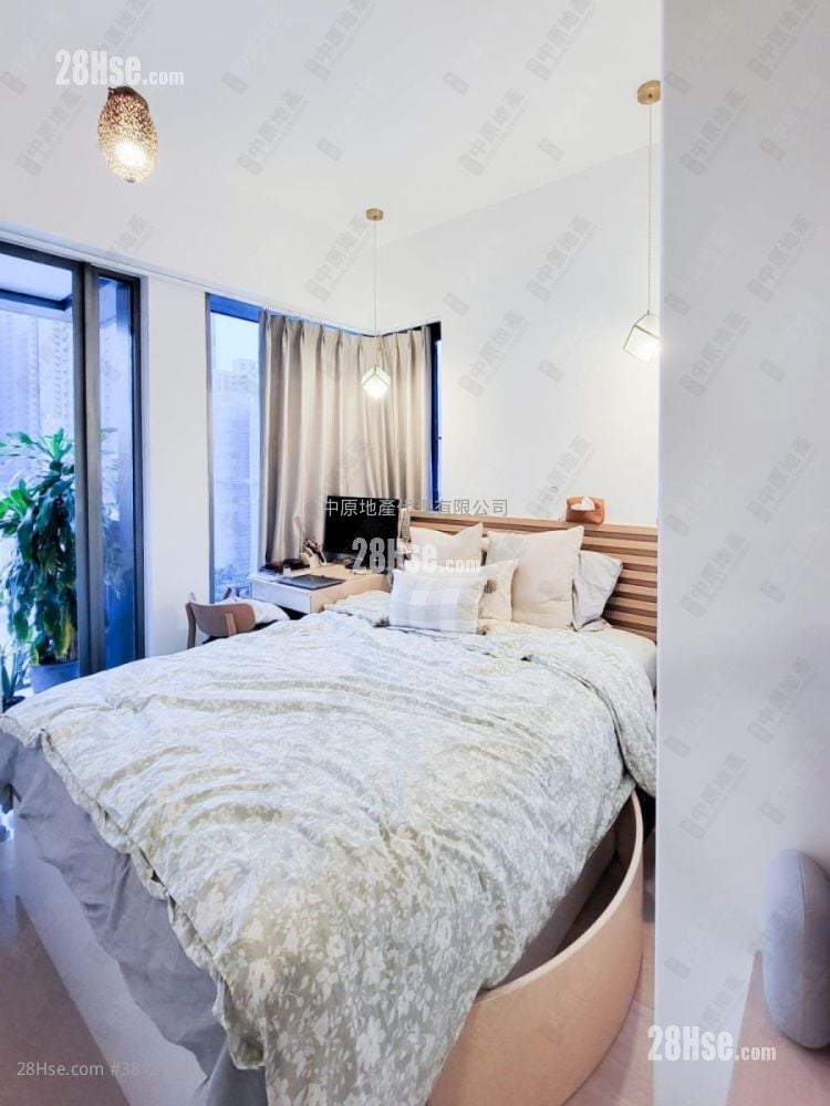 Phase 1B Of The Campton Sell 3 Bedrooms , 1 Bathroom 657 ft²