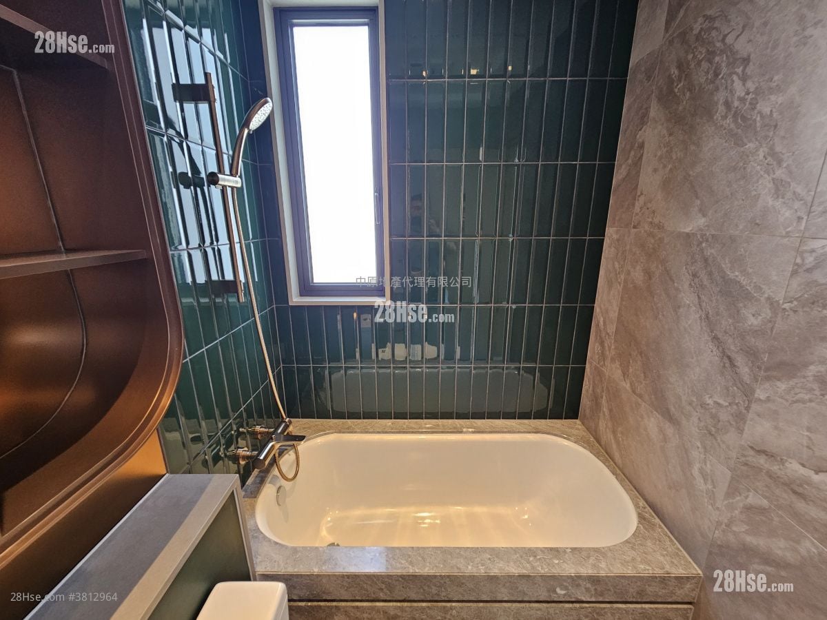 Echo House Sell 2 Bedrooms , 1 Bathroom 470 ft²