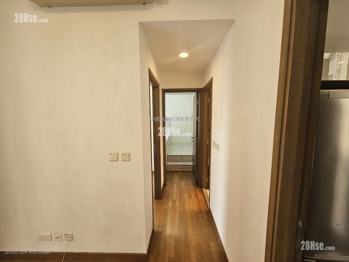 Heya Star Sell 2 Bedrooms , 1 Bathroom 520 ft²