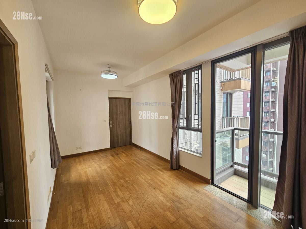 Heya Star Sell 2 Bedrooms , 1 Bathroom 520 ft²